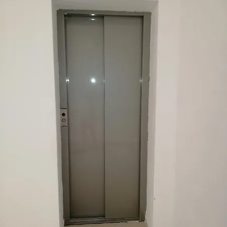 Vista דירה *